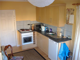 Ty Bach kitchen